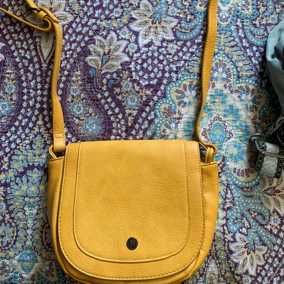 Brand new Roxy purse never used. Bought on Zulily - Picture 3 of 4